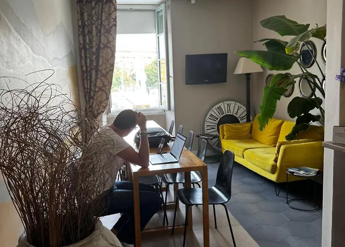 Szálloda De La Nizza