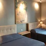 ホテル ドゥ ラ メール 2*