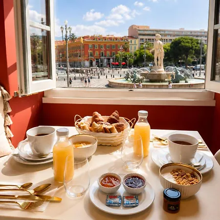 De La Szálloda Nizza