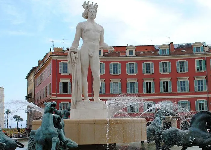 De La Hotel