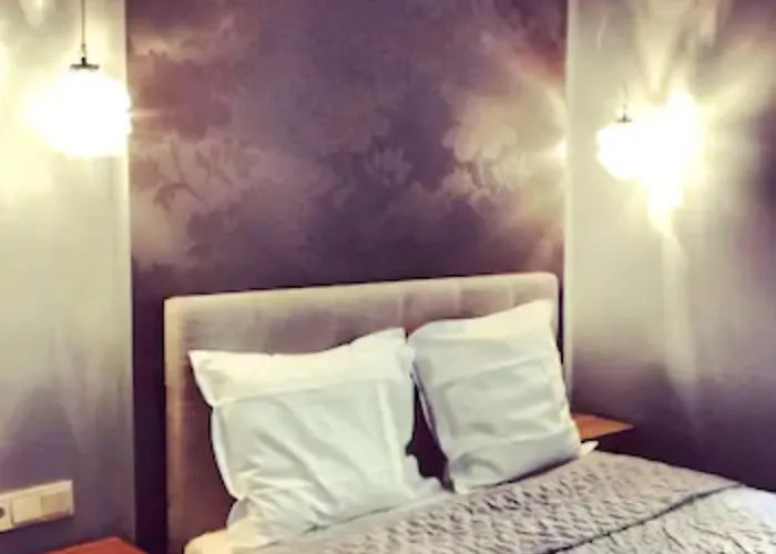 De La Hotel