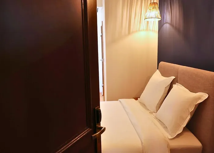 De La Hotel