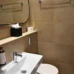 Hotell De La 2*