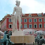 De La Hotel