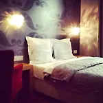 Hotel De La
