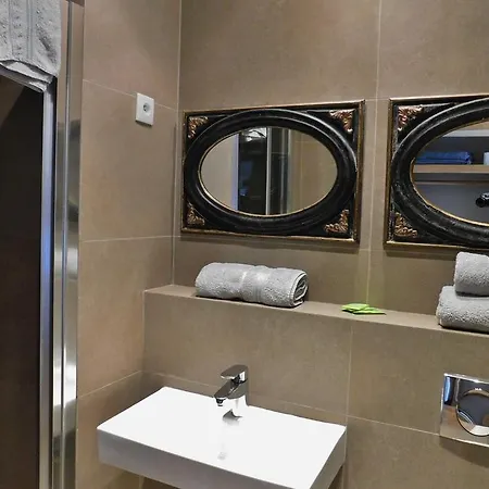 De La Hotel Nizza